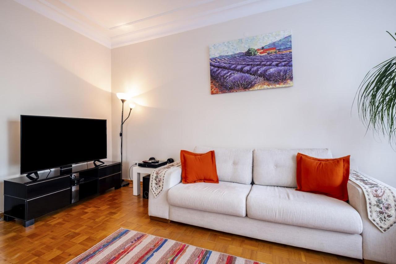 Cozy Flat Near Bagdat Street In Suadiye Provincia di Provincia di Istanbul Esterno foto